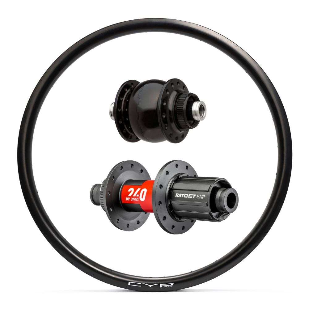 CYP Sonic 32 SON 28 DT Swiss 240 JB